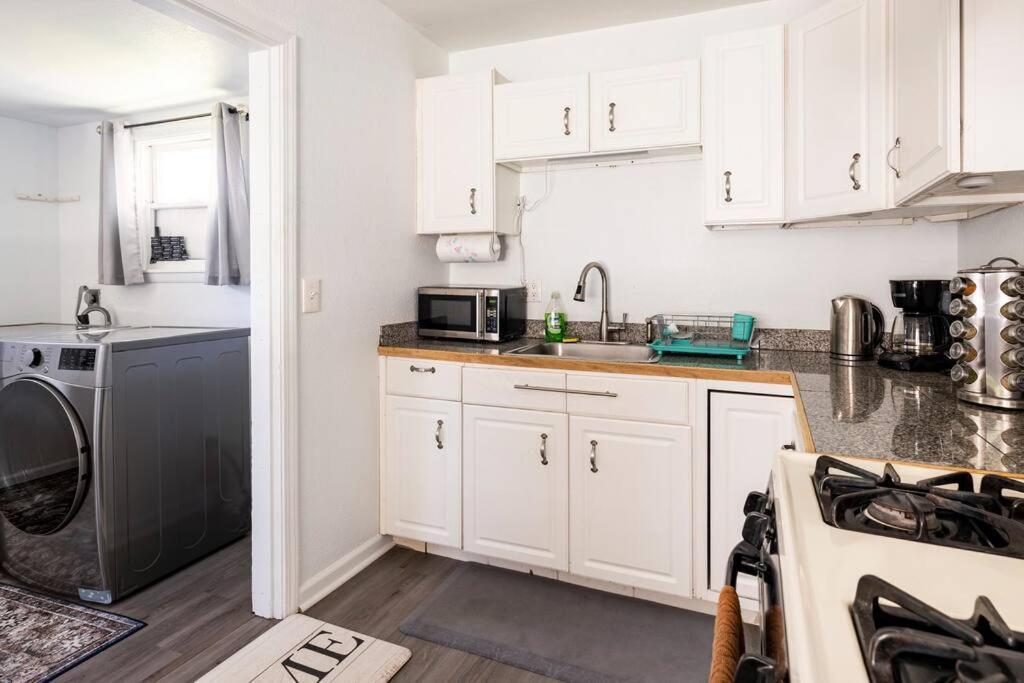 Misha'S Hunn Cottage Yuba City Exterior photo